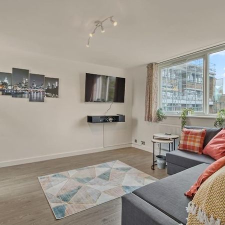 Apartament Hidden Gem In Battersea W/ Free Parking Londyn Zewnętrze zdjęcie
